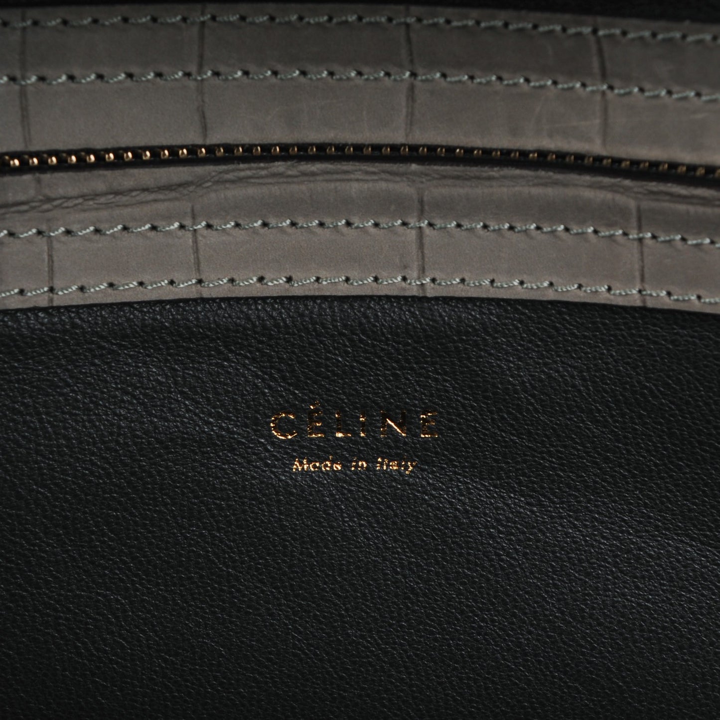 Crocodile Embossed Nubuck Large Phantom Luggage Grey