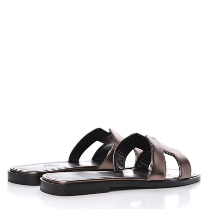 Hermes Metallic Nappa Oran Sandals 37 Or Vieilli 4 of 8