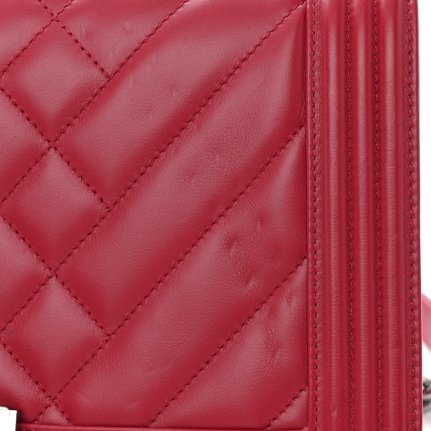 Lambskin Chevron Quilted New Medium Boy Flap Dark Pink