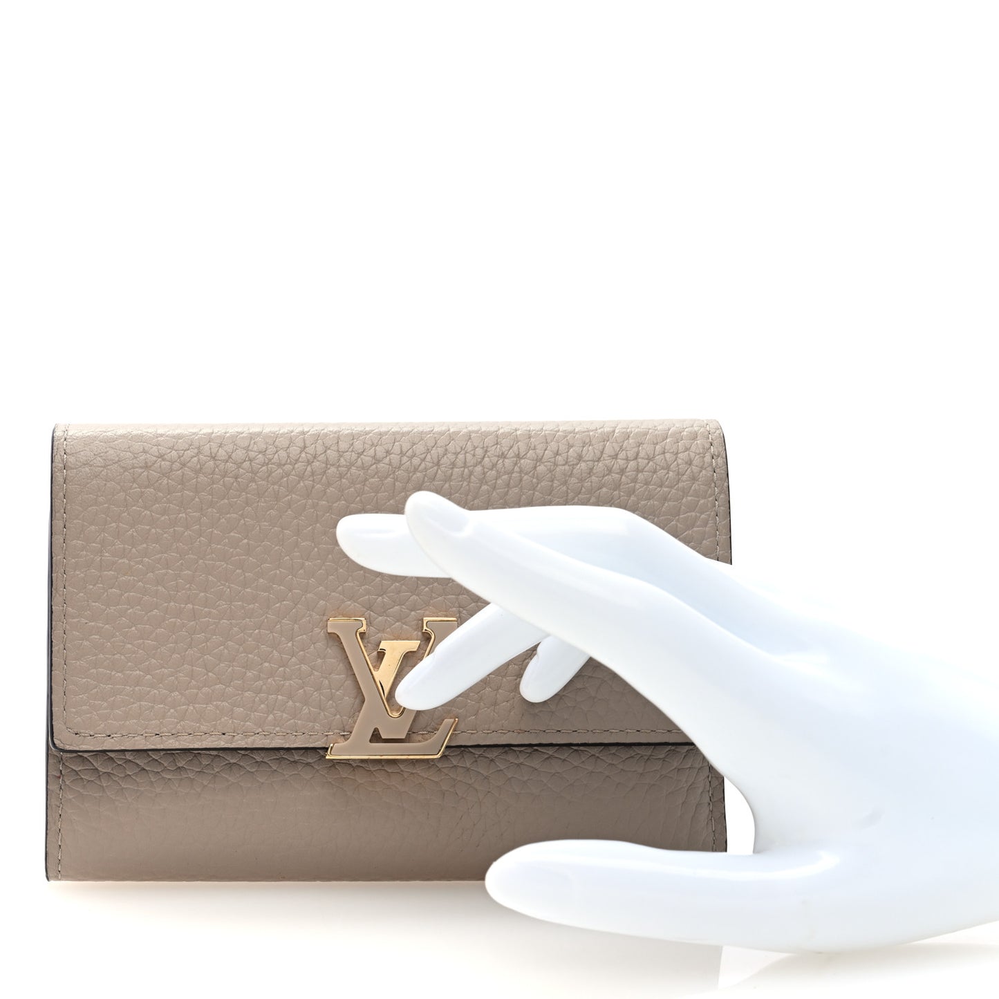 Taurillon Capucines Compact Wallet Galet