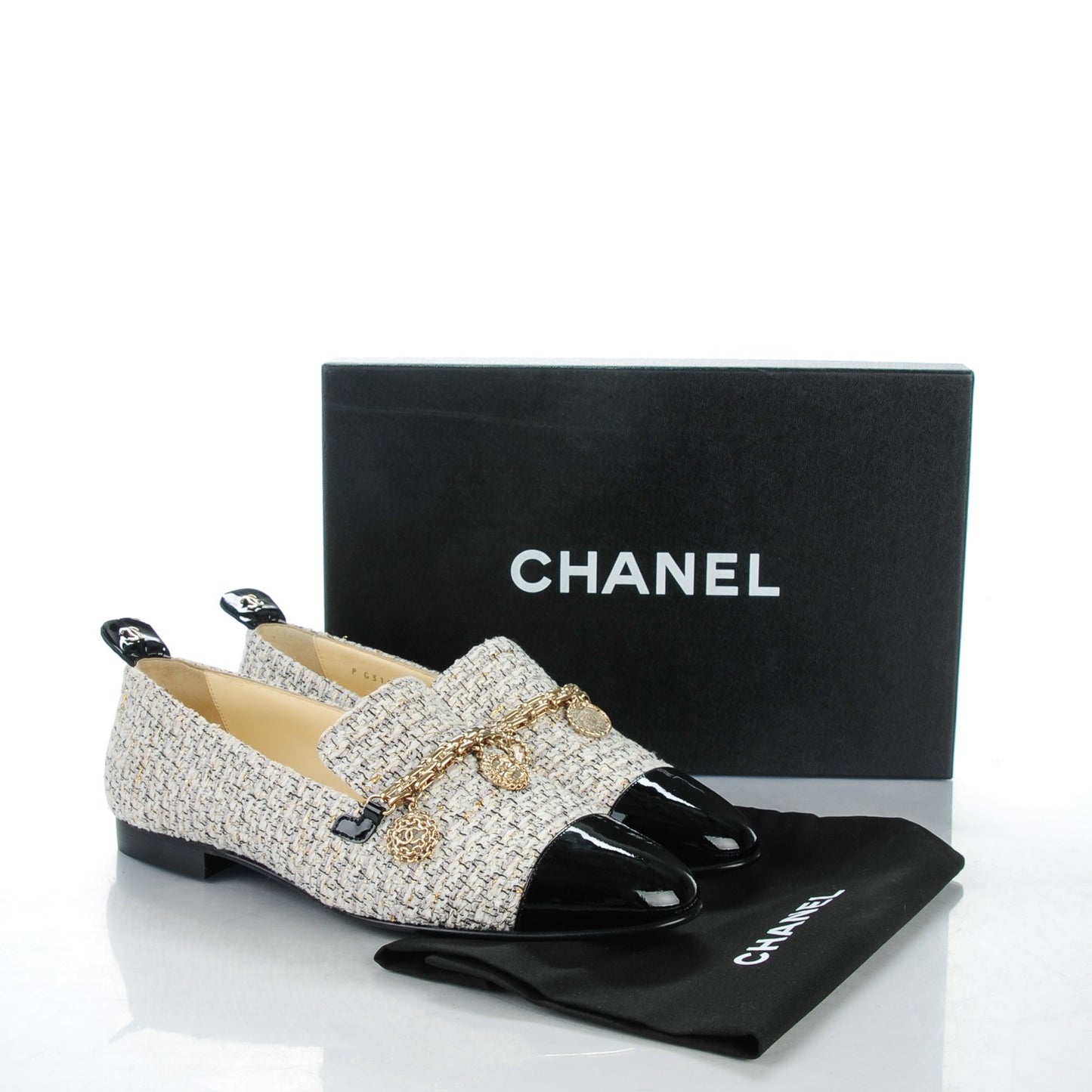 Tweed Patent Cap Toe CC Charm Loafers 37 Ecru Black Gold