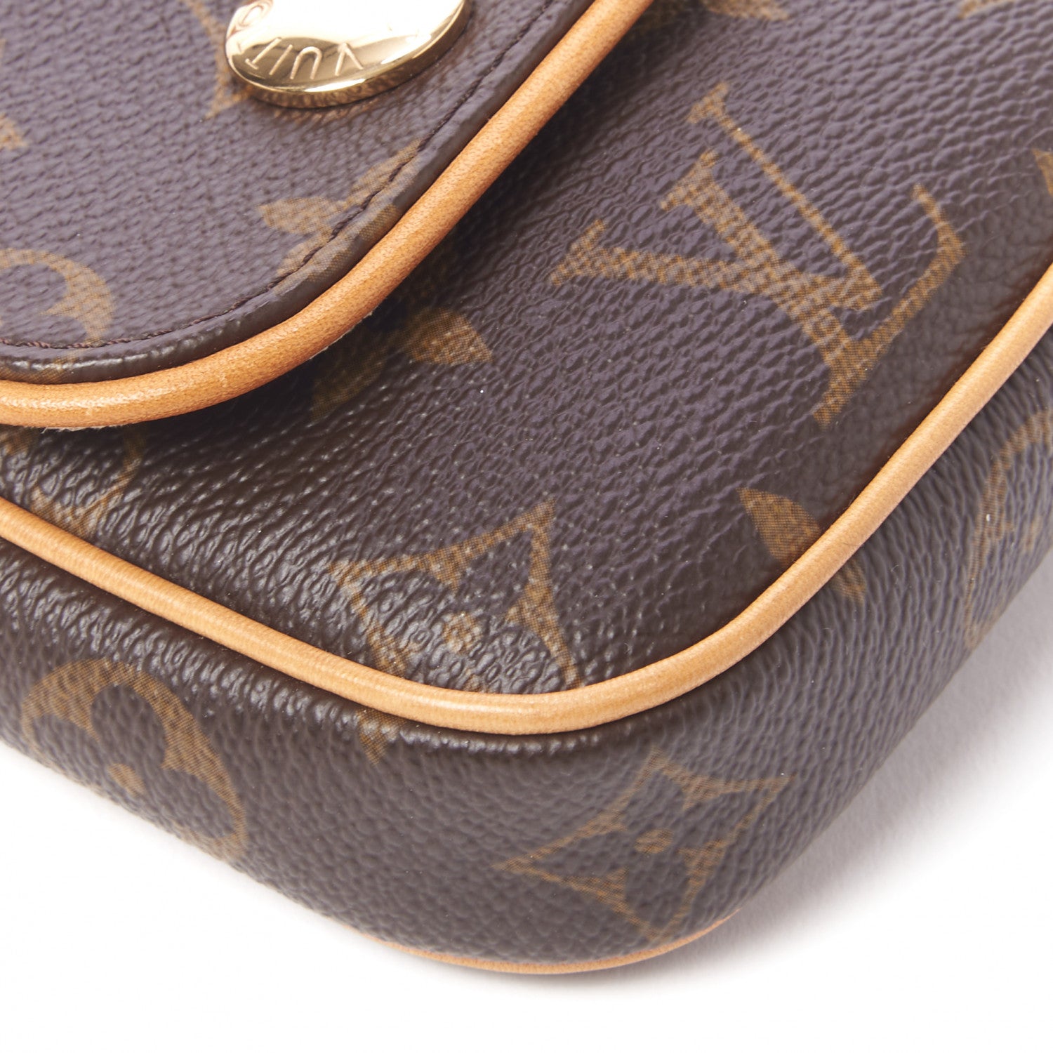 Louis Vuitton Monogram Pochette Cancun 6 of 8