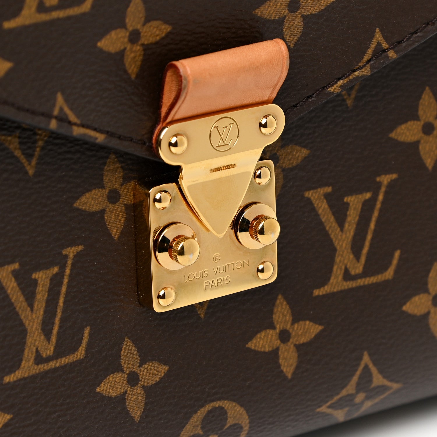 Louis Vuitton Monogram Metis 10 of 11