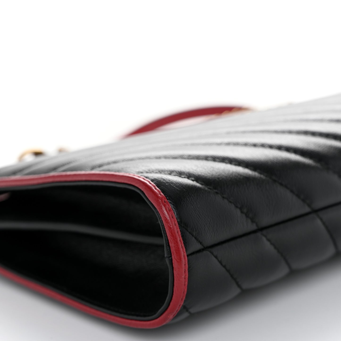 Azalea Calfskin Matelasse Diagonal Medium Torchon GG Marmont Slim Shoulder Bag Black Red