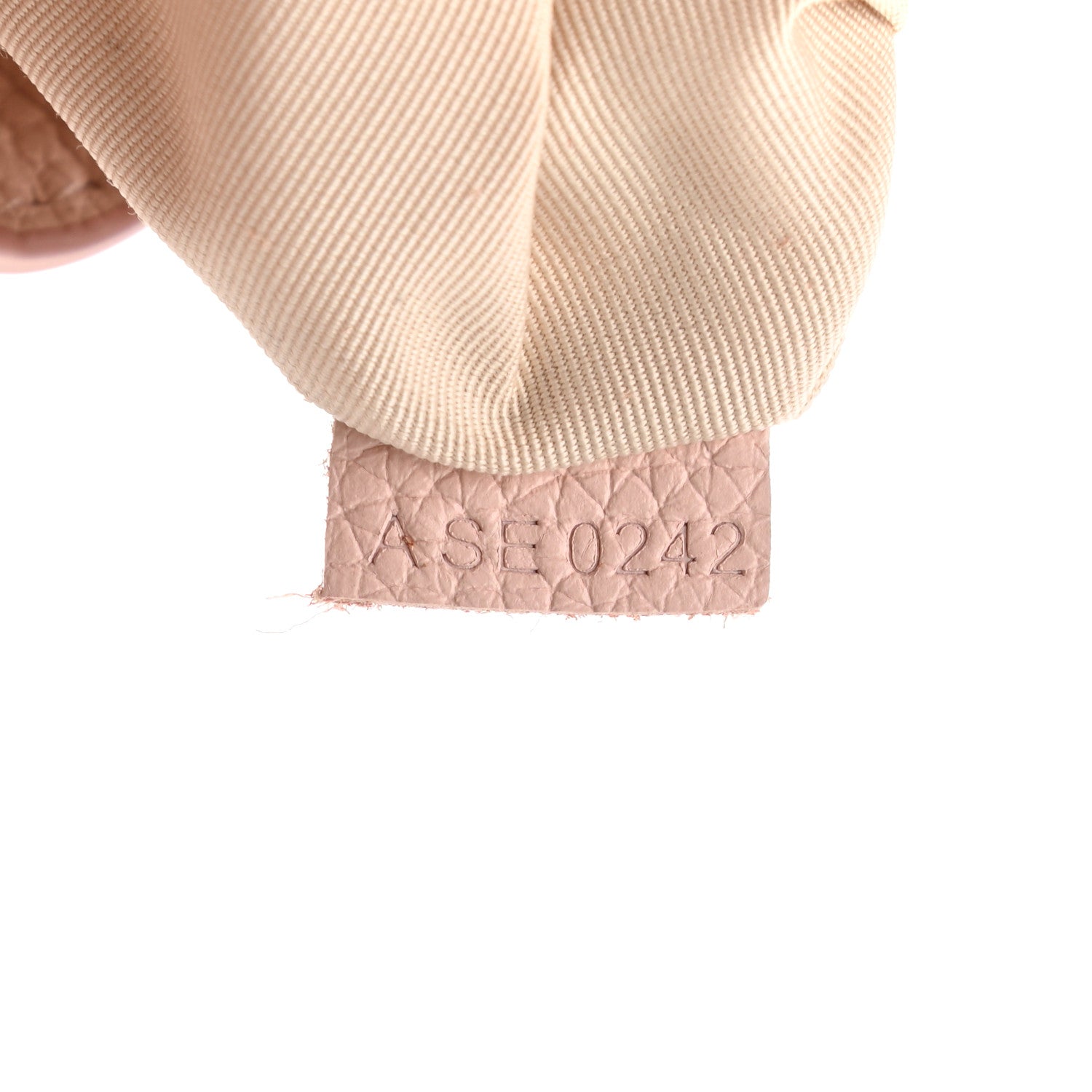 Marc Jacobs Grained Calfskin Mini Bucket Bag Peach Whip 7 of 13