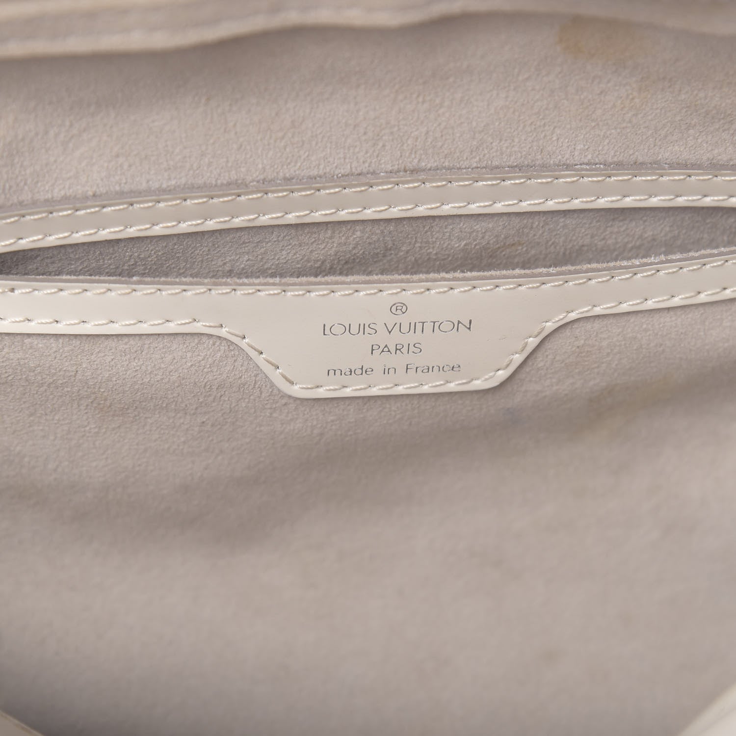 Louis Vuitton Epi Soufflot Ivory 7 of 15