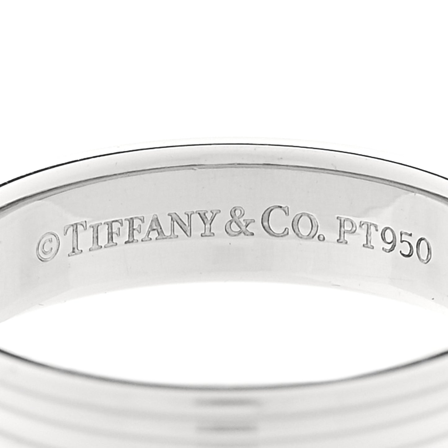 Platinum Ribbed Band Ring 60 9