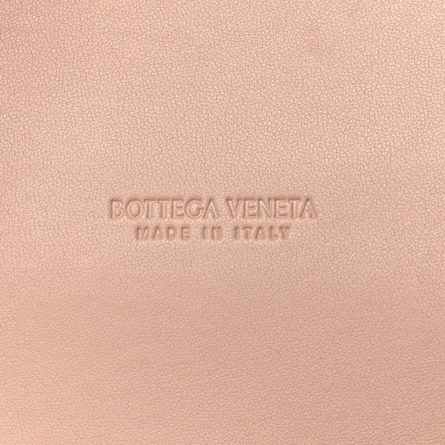 Lambskin Intreccio Medium Cabat Lotus