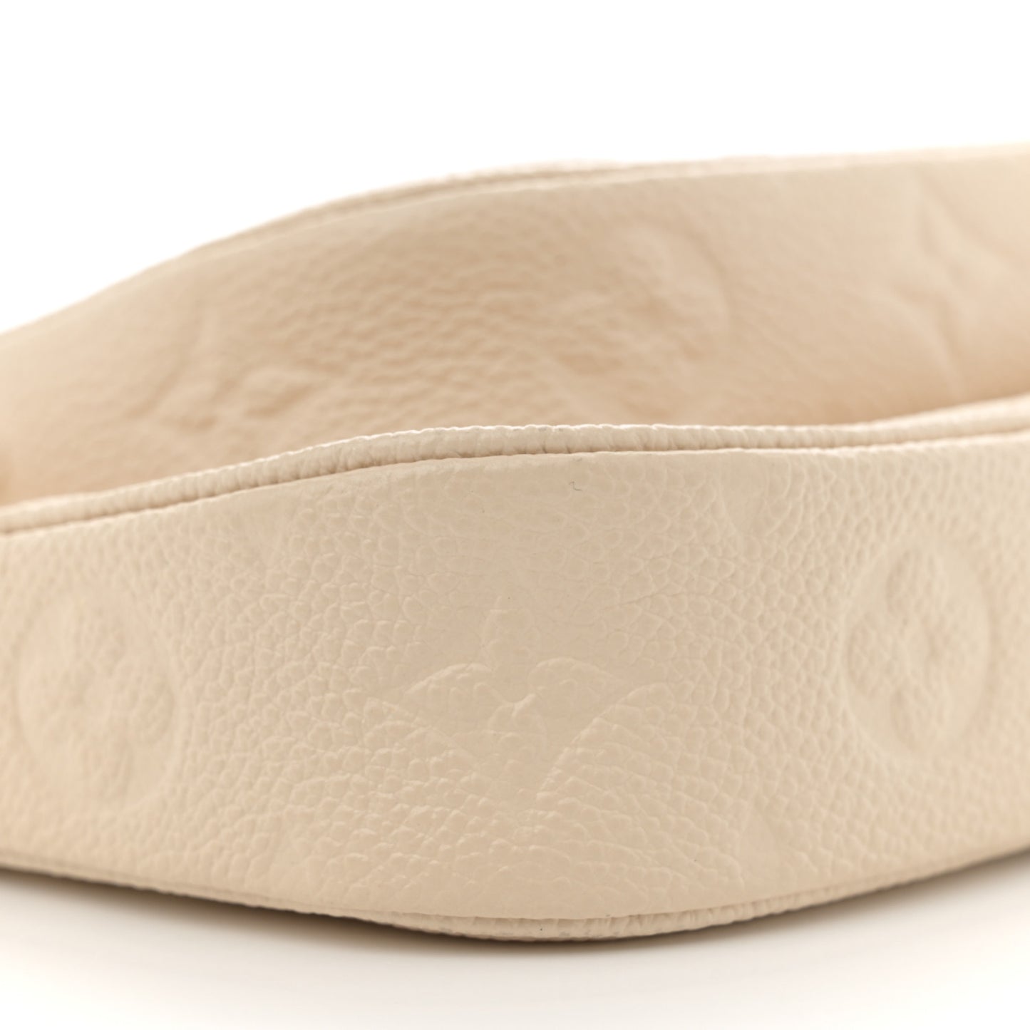 Empreinte Monogram Giant Multi Pochette Accessories Cream