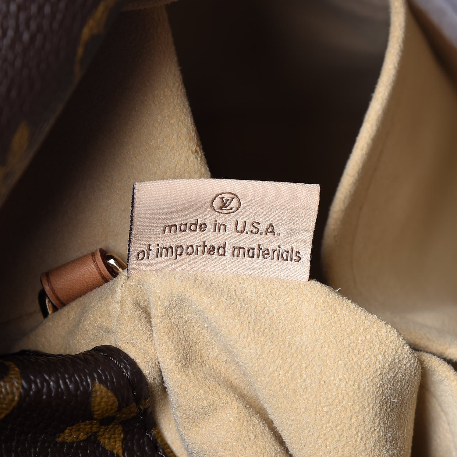 Louis Vuitton Monogram Artsy MM 7 of 11