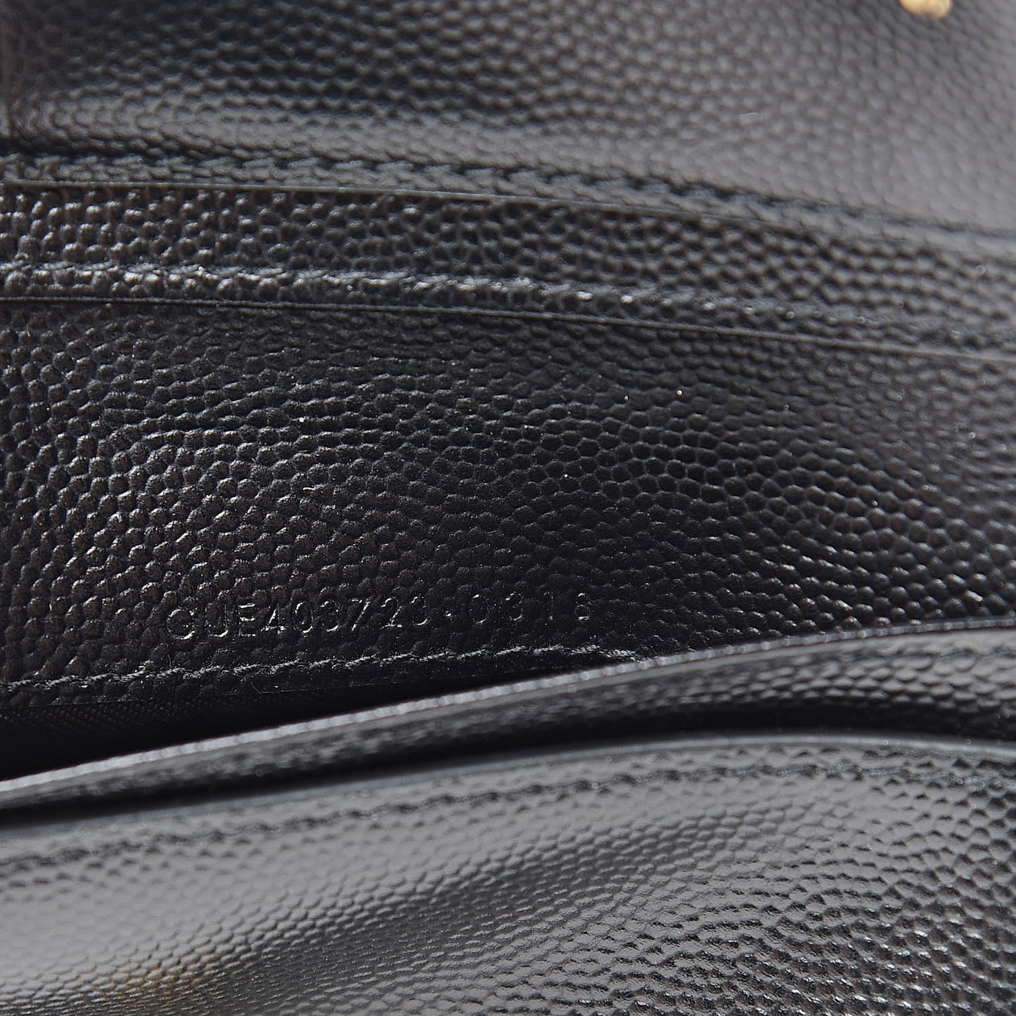 Grain De Poudre Matelasse Chevron Monogram Compact Zip Around Wallet Black