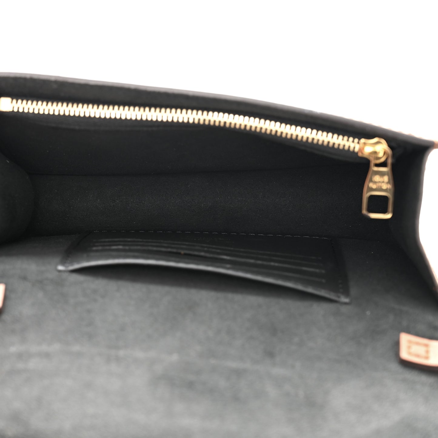 Reverse Monogram Dauphine Chain Wallet
