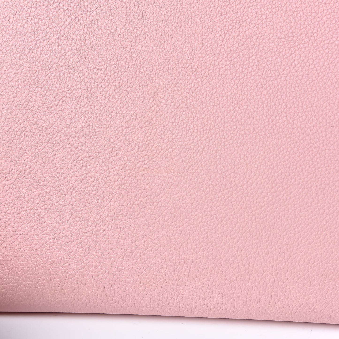 Calfskin Perforated Lockme Cabas Rose Poudre Creme