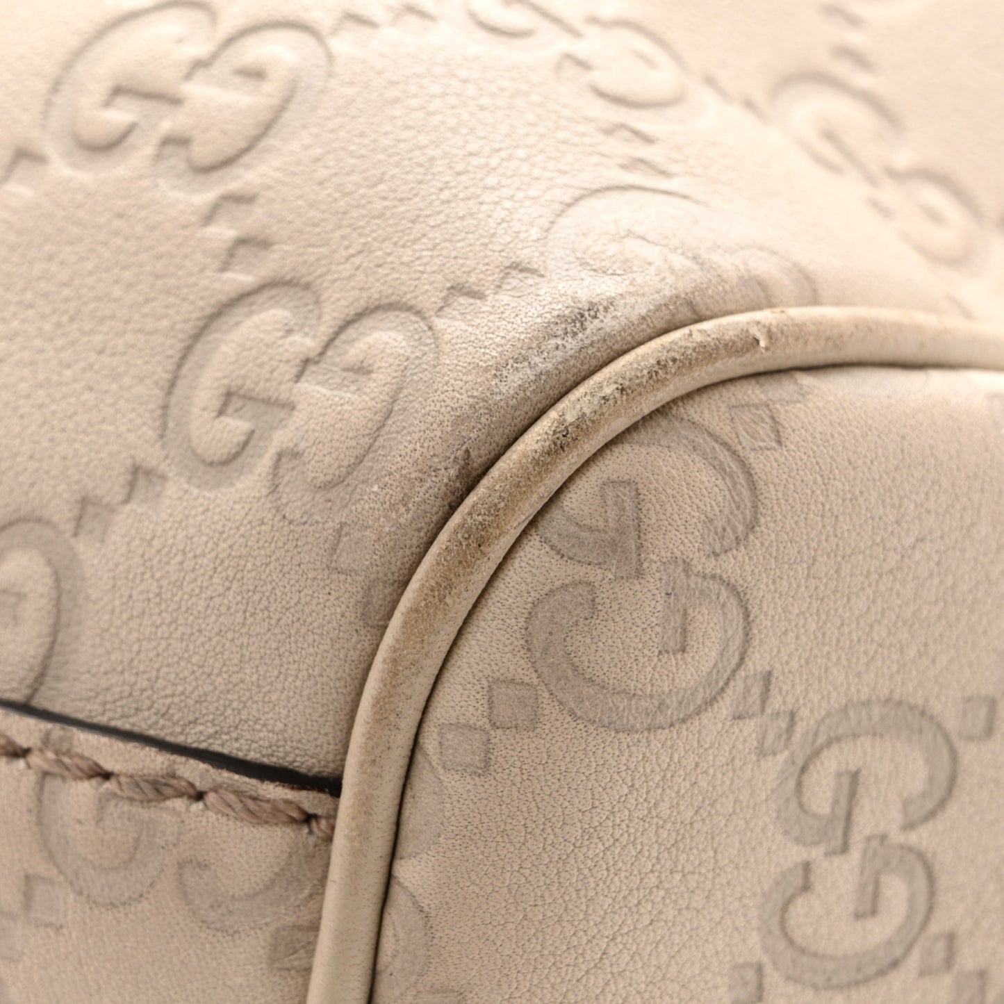 Guccissima Medium Sukey Tote Mystic White