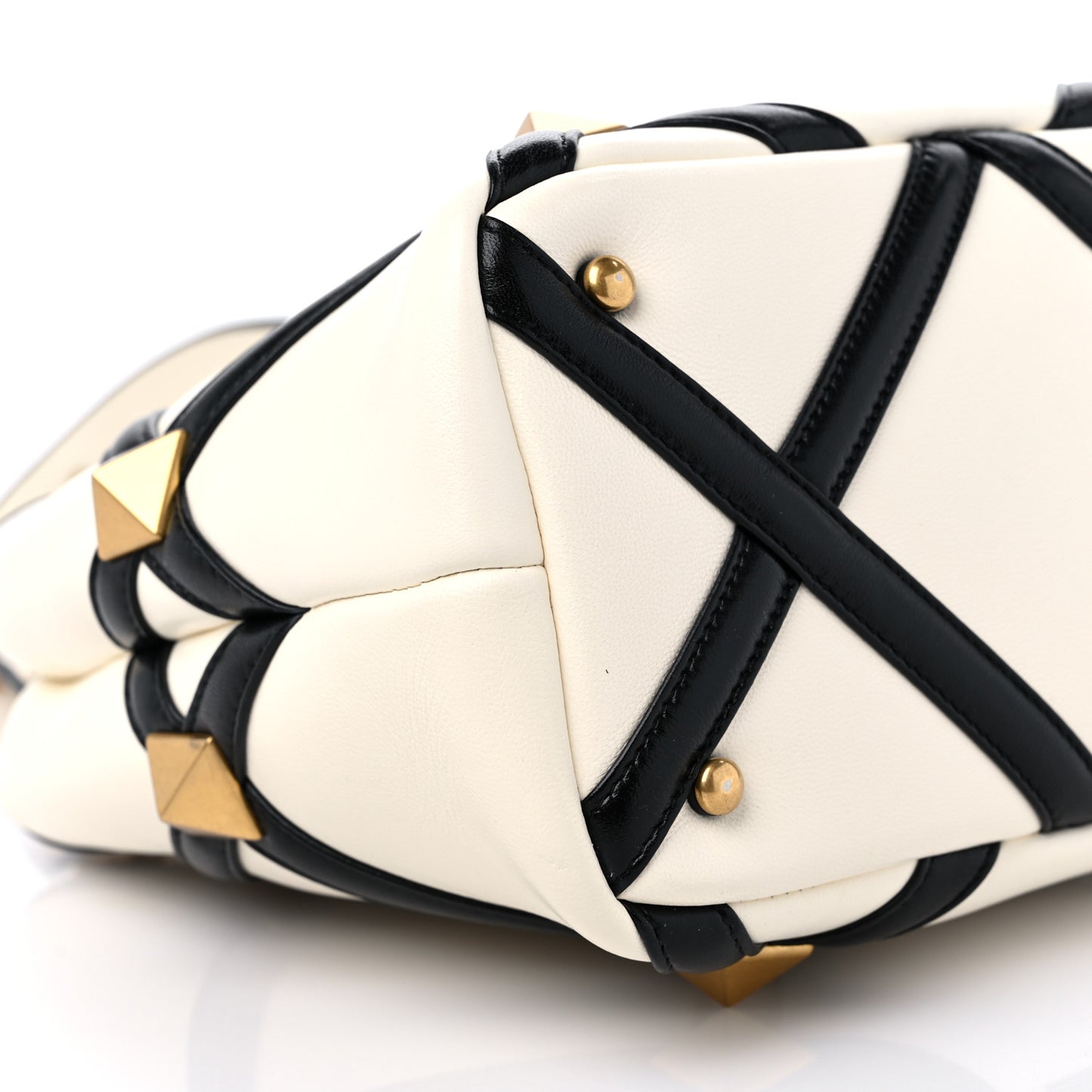 Nappa Small Roman Stud The Handle Bag Ivory Black