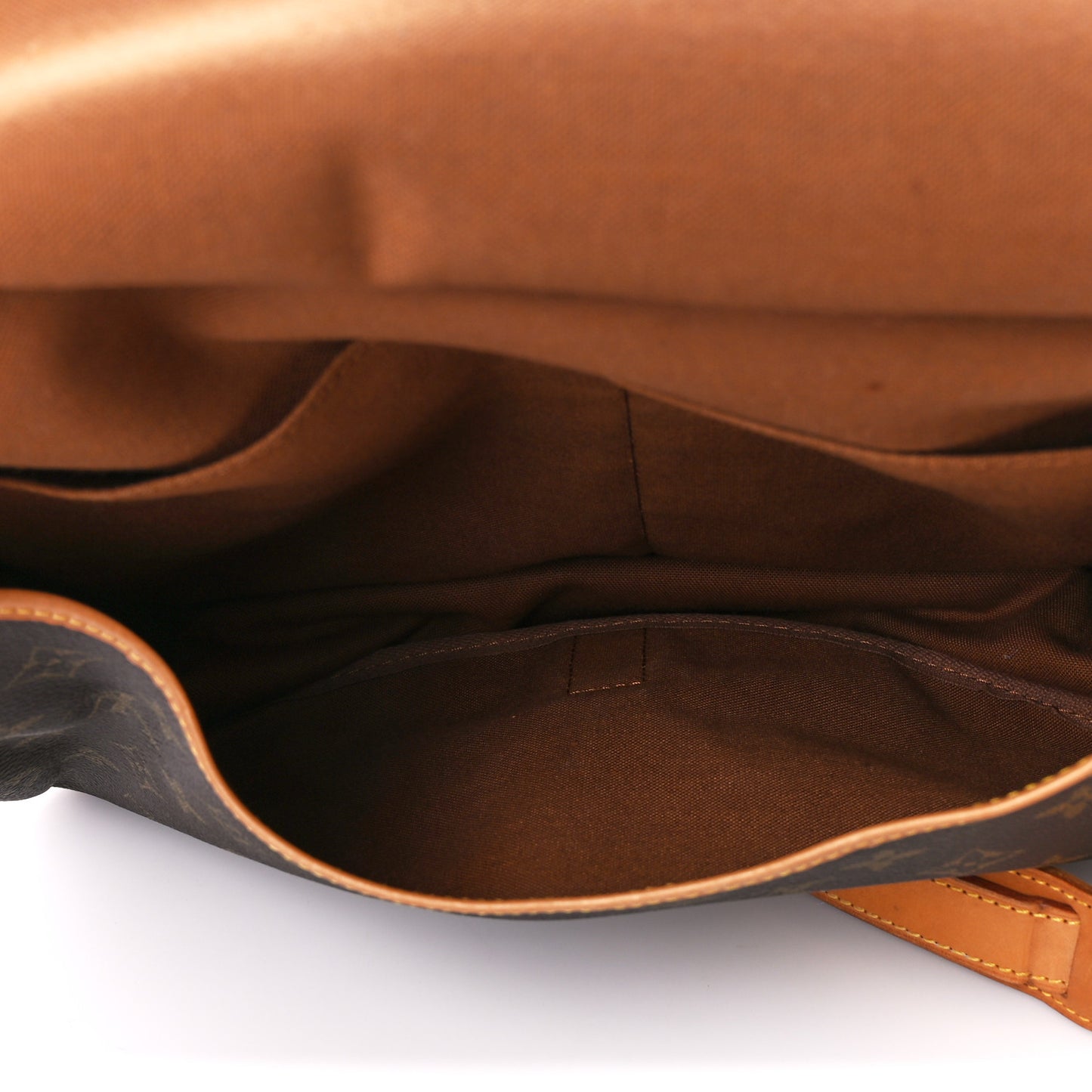 Monogram Saumur 35
