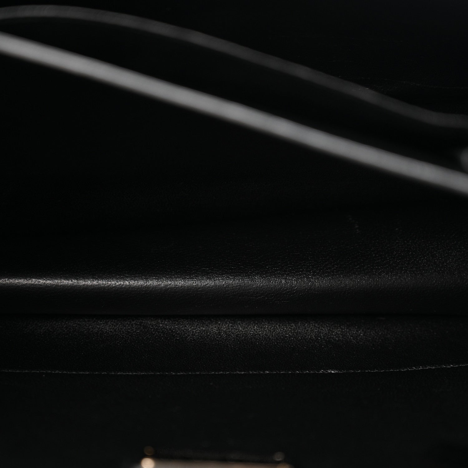 Salvatore Ferragamo Patent Jody Shoulder Bag Black 6 of 12