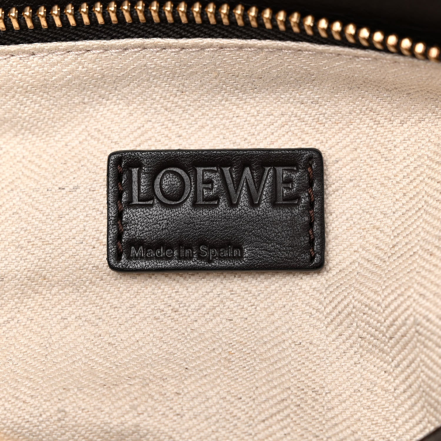 Loewe Suede Medium Puzzle Bag Gold 6 of 15