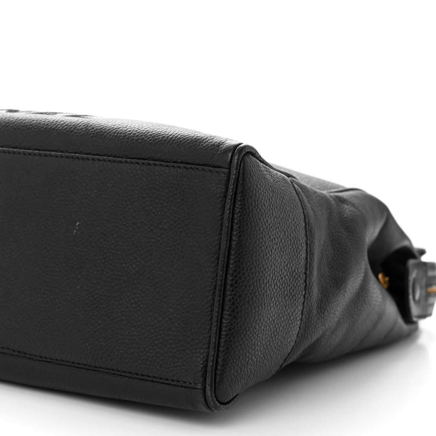 Caviar Shoulder Bag Black