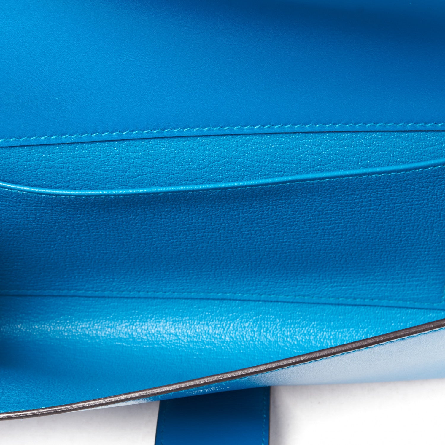 Hermes Tadelakt Medor 23 Clutch Bleu Izmir 6 of 10