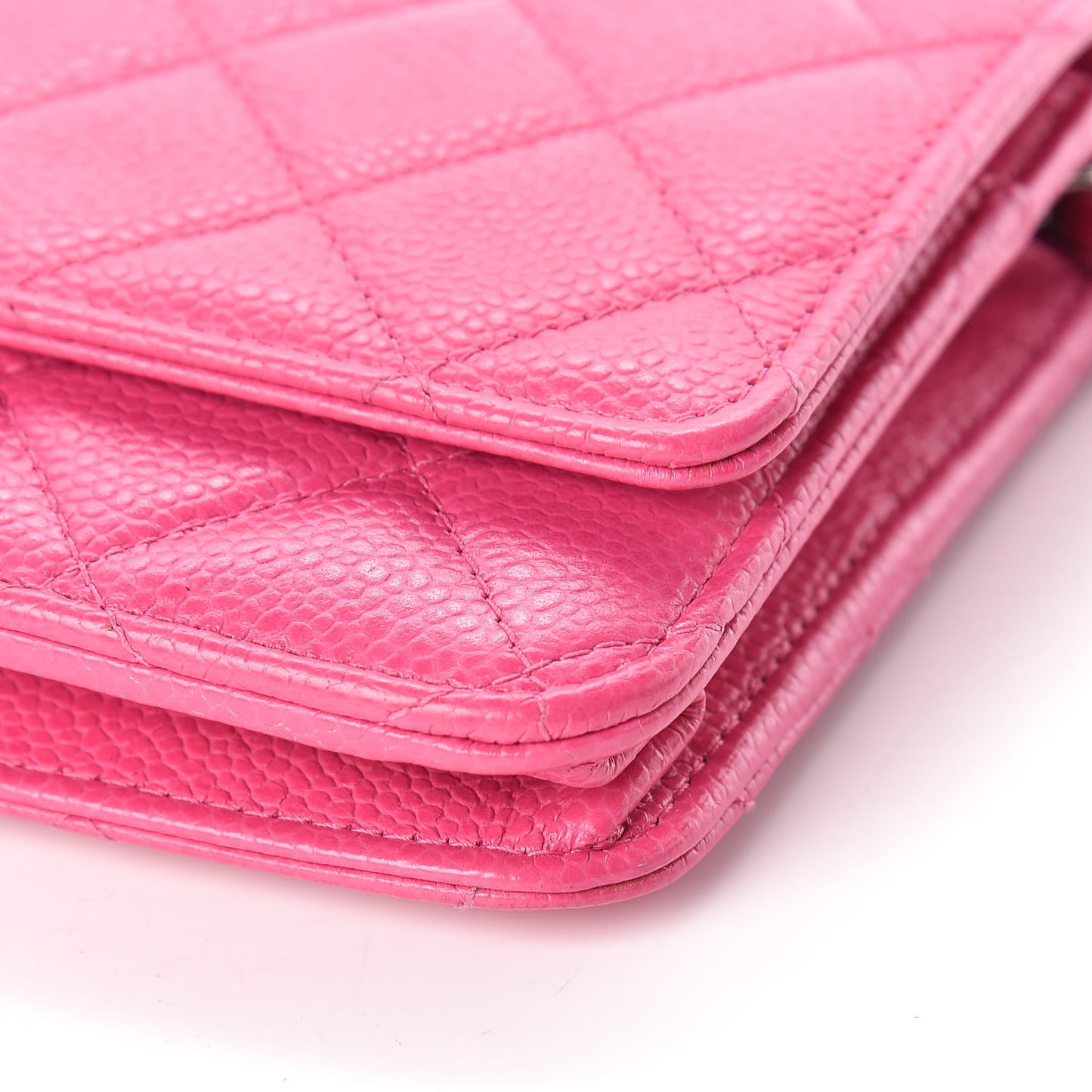 Caviar Quilted Wallet on Chain WOC Pink