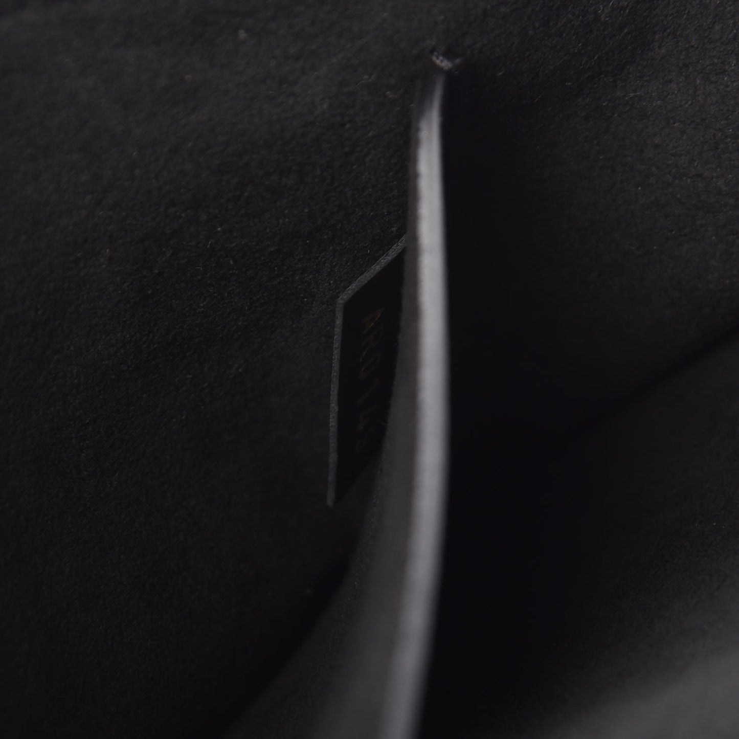 Calfskin Love Note Black