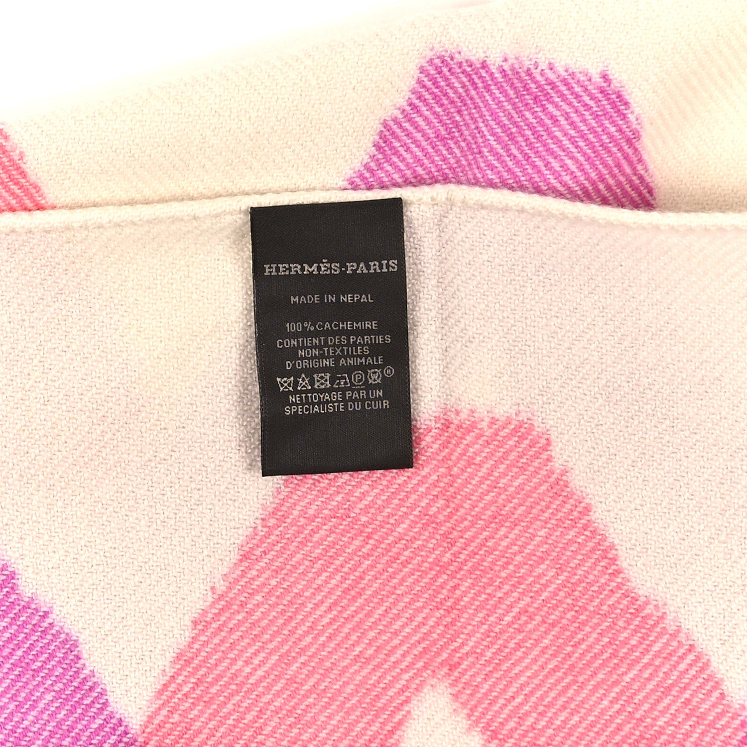 Hermes Cashmere Ikat Zig Zag Muffler Ivory 3 of 3