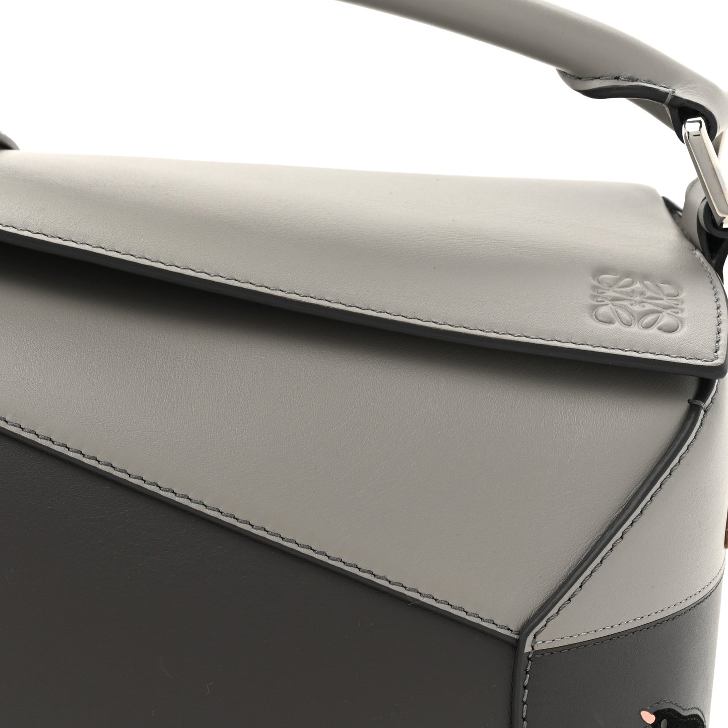 X SUNA FUJITA Calfskin Small Puzzle Edge Bag Grey
