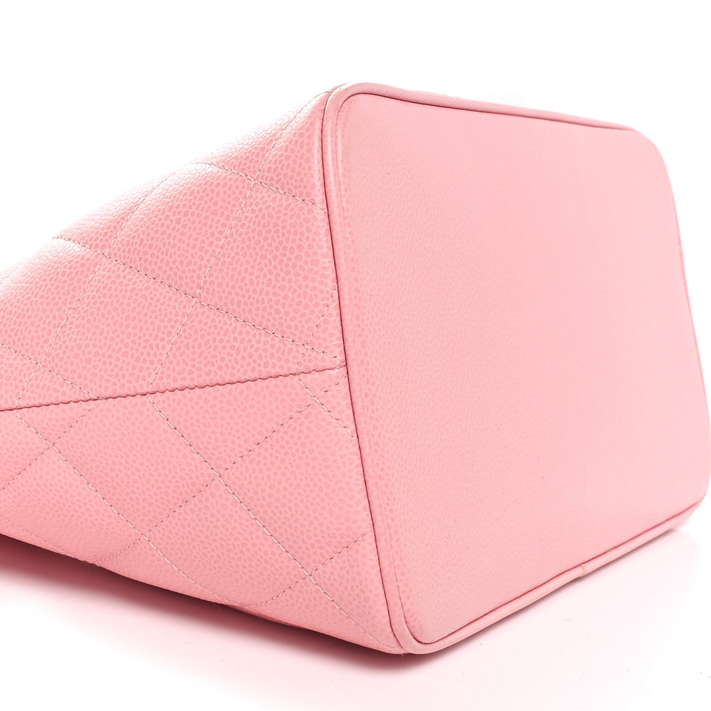 Caviar Medallion CC Tote Light Pink