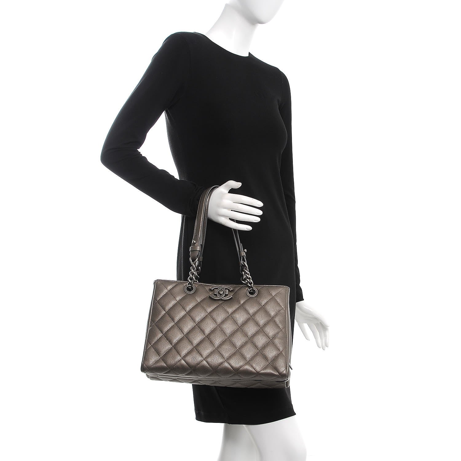 Chanel Metallic Goatskin Quilted Large City Rock Shopping Bag Silver 2 of 7