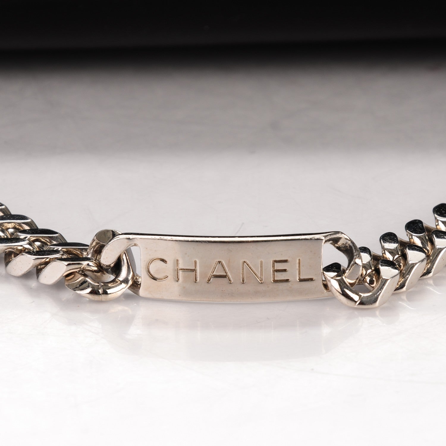 Chanel Patent CC Flap Black 5 of 8