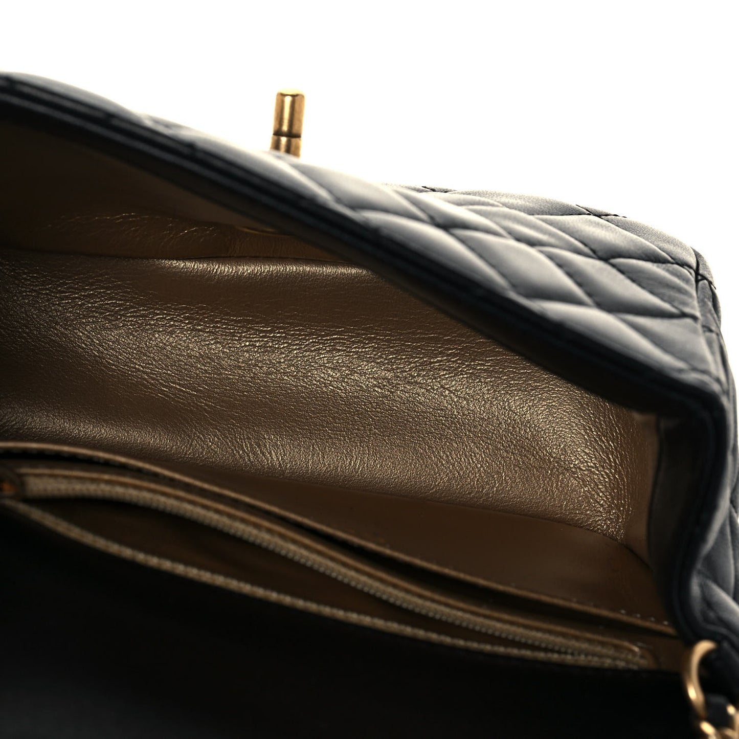 Lambskin Quilted Mini Pearl Crush Flap Black