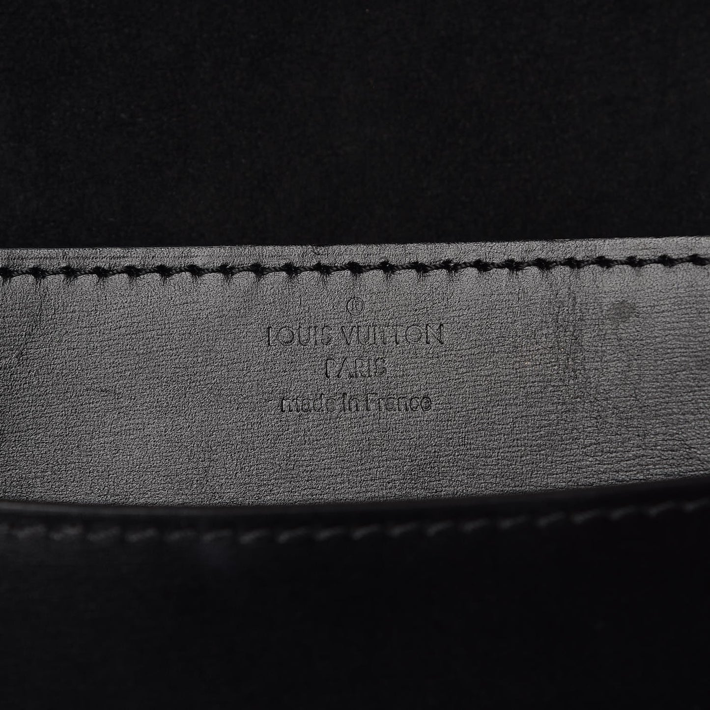 Calfskin Pochette Louise GM Black