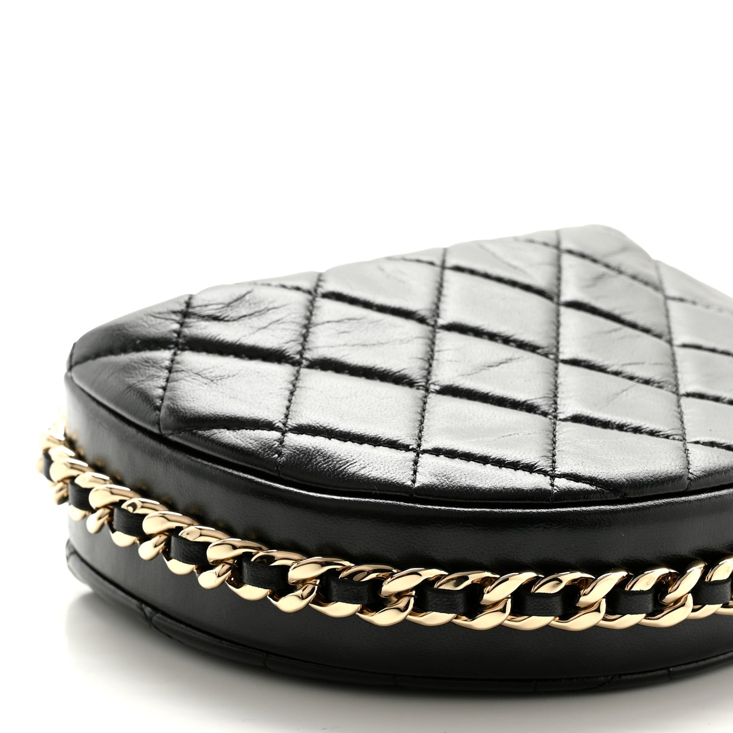 Quilted Chain Around Pouch Black