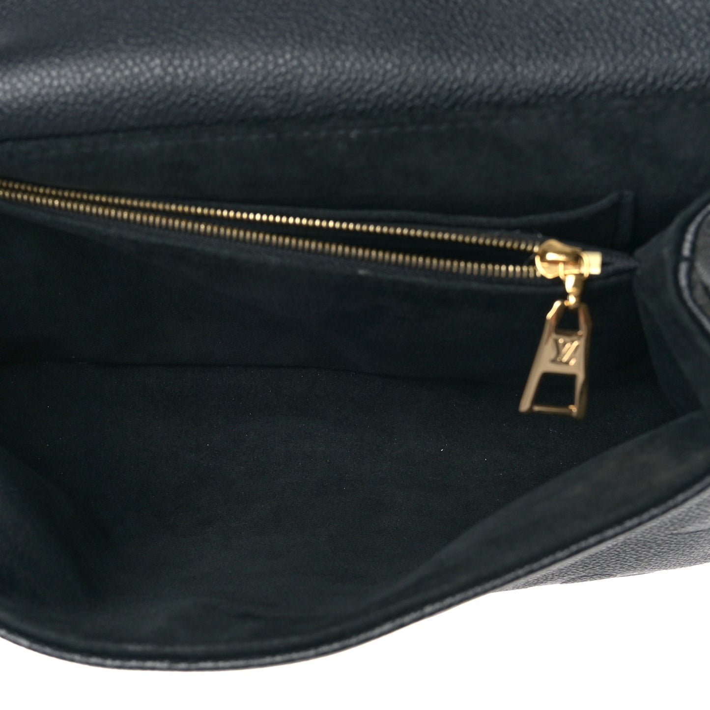 Empreinte Monogram Giant Madeleine MM Black