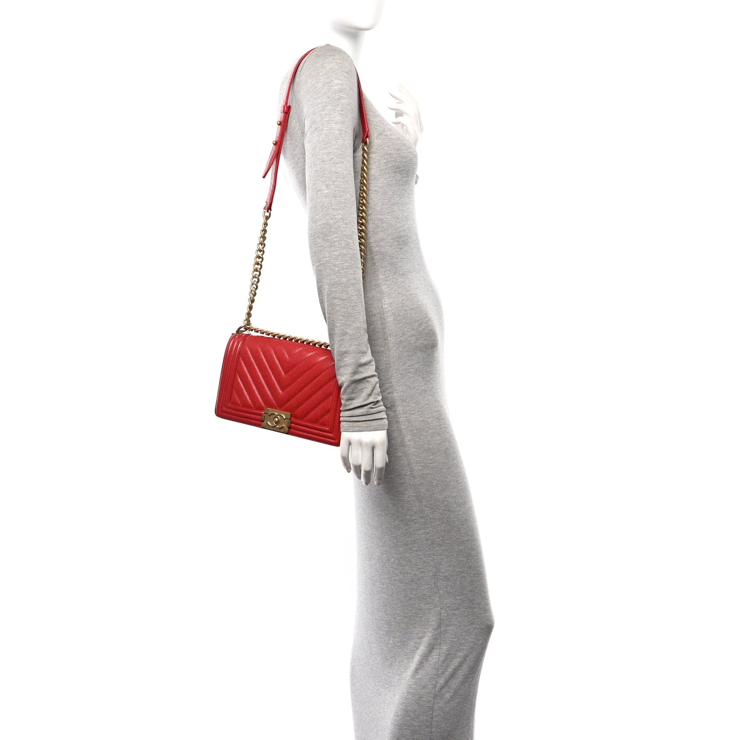 Caviar Chevron Quilted Medium Boy Flap Red