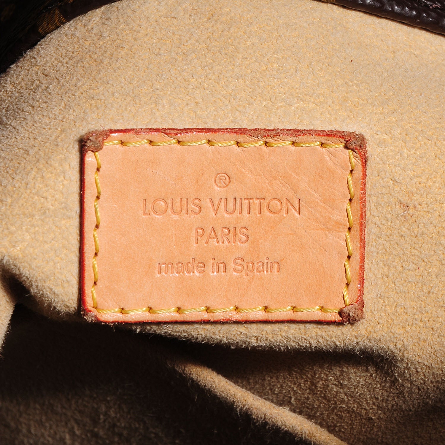 Louis Vuitton Monogram Artsy MM 7 of 8