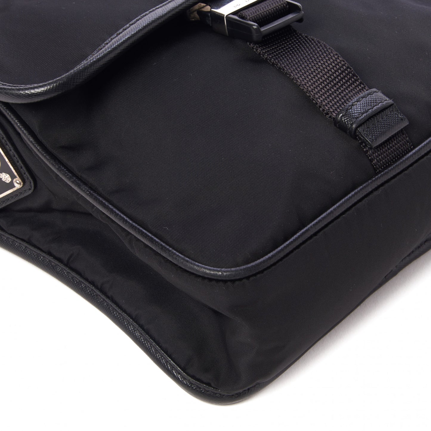 Tessuto Nylon Saffiano Messenger Satchel Black