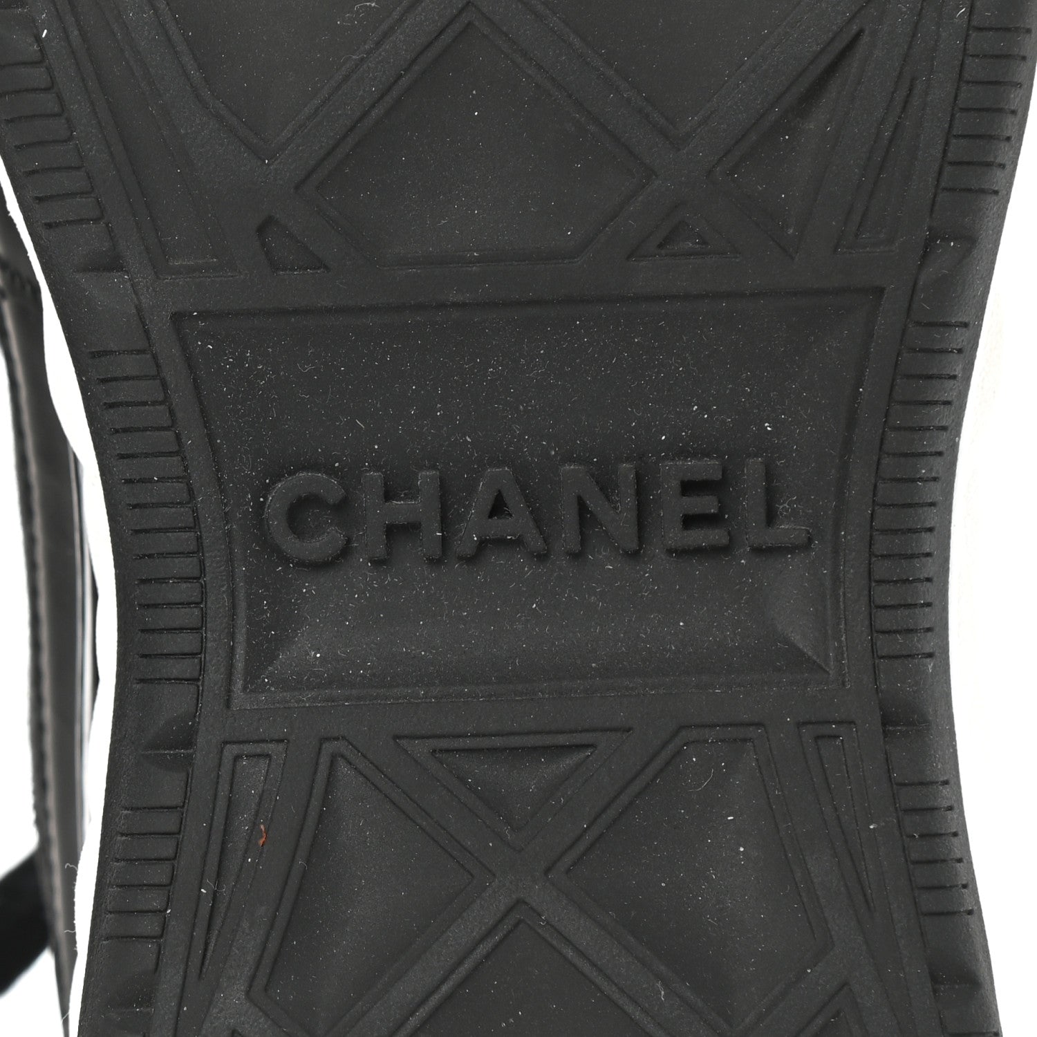 Chanel Velvet Calfskin Mixed Fibers CC Sneakers 37 Black 6 of 8