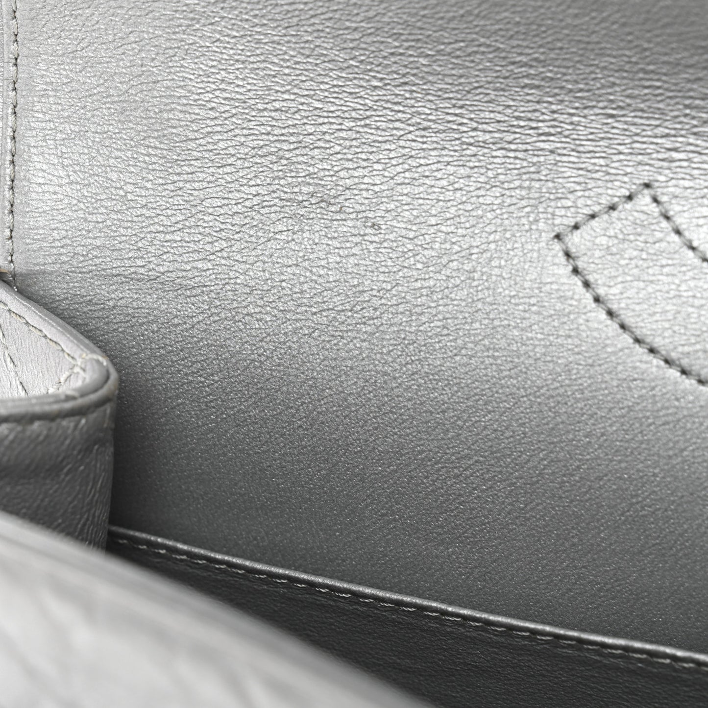 Metallic Aged Calfskin Quilted 2.55 Reissue 226 Flap Silver