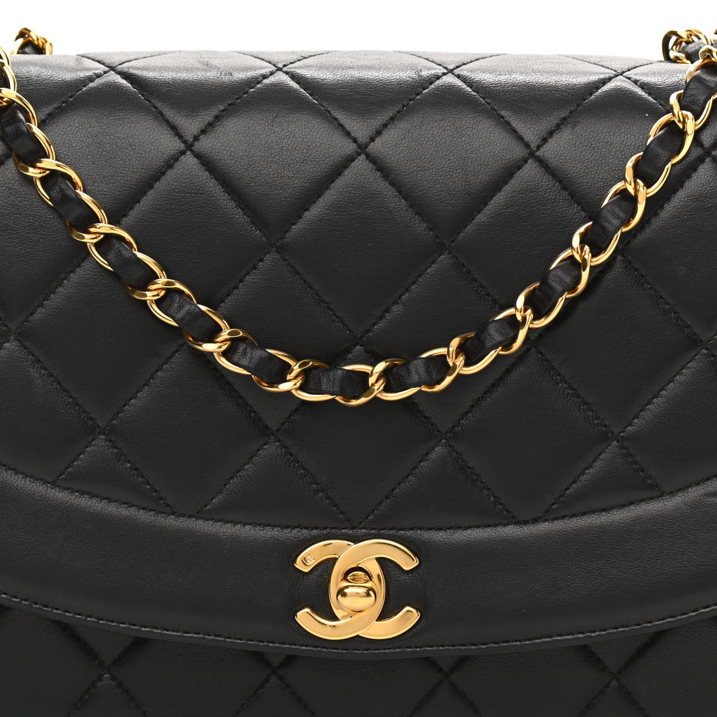 Lambskin Quilted Medium Single Flap Black