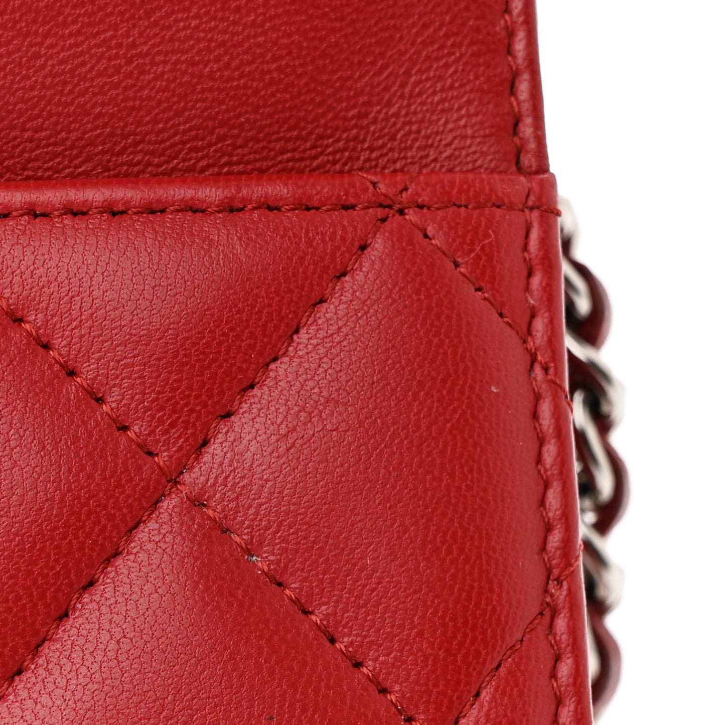 Lambskin Quilted Wallet On Chain WOC Red
