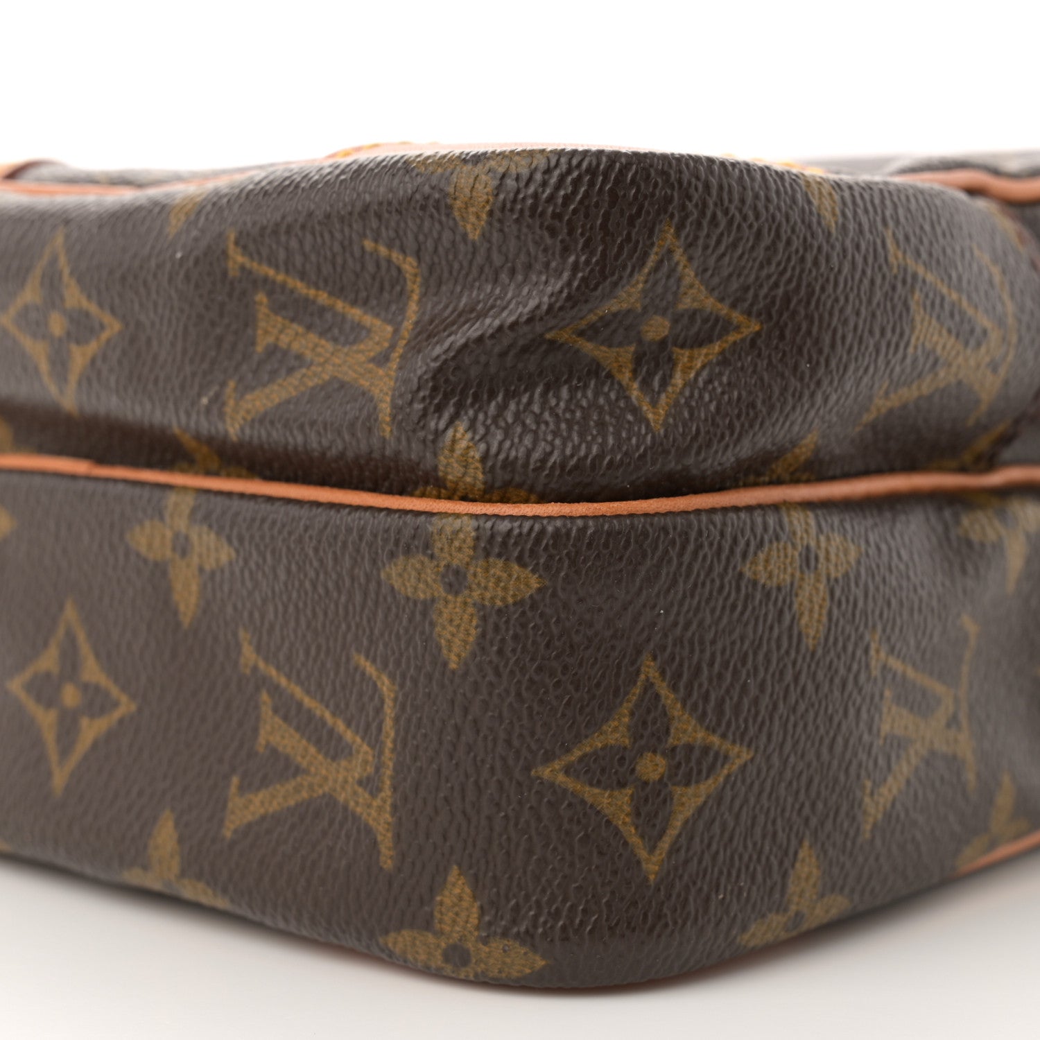 Louis Vuitton Monogram Amazone 9 of 10