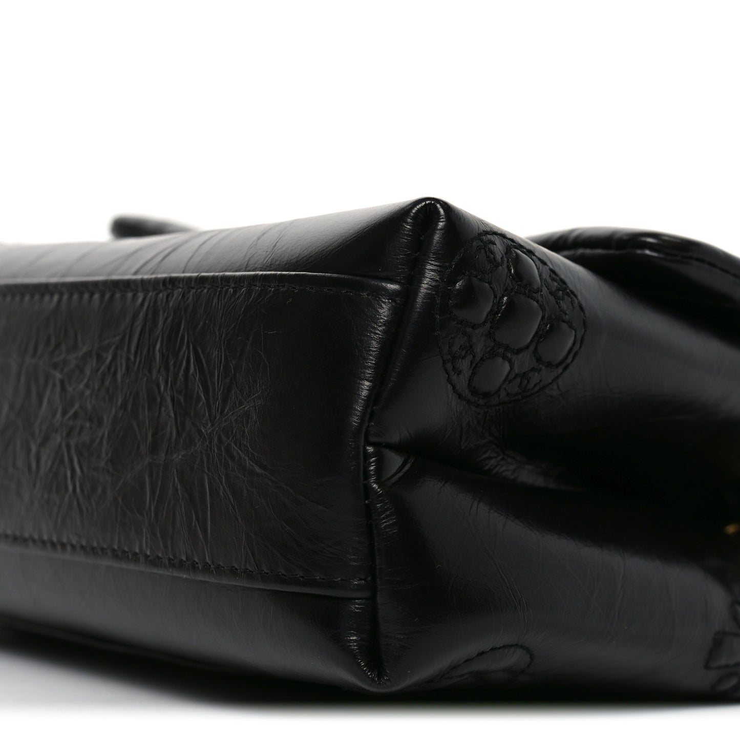 Crumbled Calfskin Embossed Flap Black