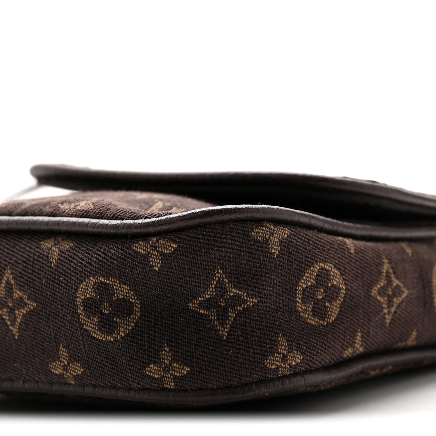 Louis Vuitton Monogram Mini Lin Pochette Cancun Ebene 1830908