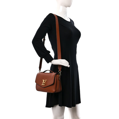 Louis Vuitton Grained Calfskin Lockme Oxford Cognac 3 of 9