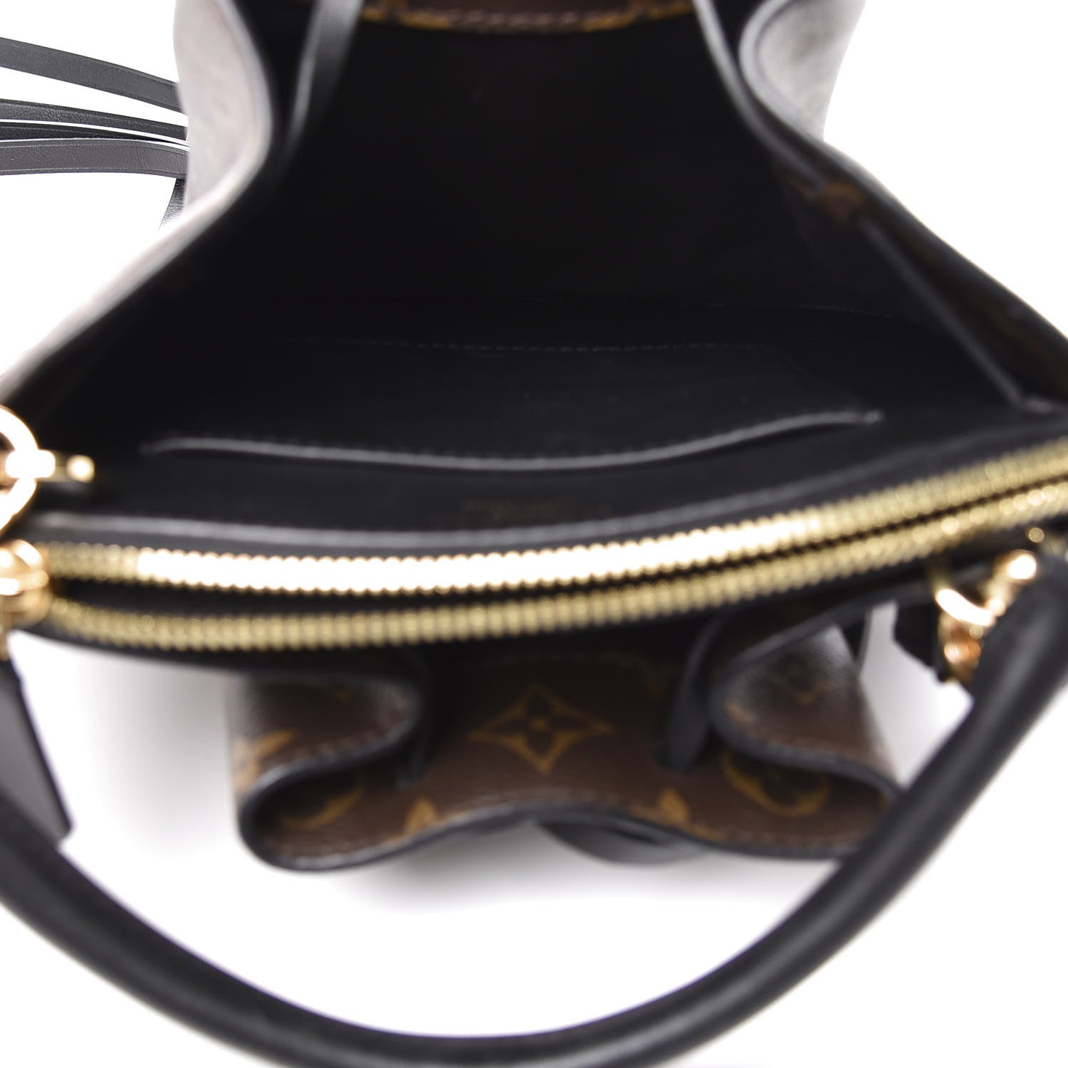 Louis Vuitton Monogram Fringed Noe 4 of 9