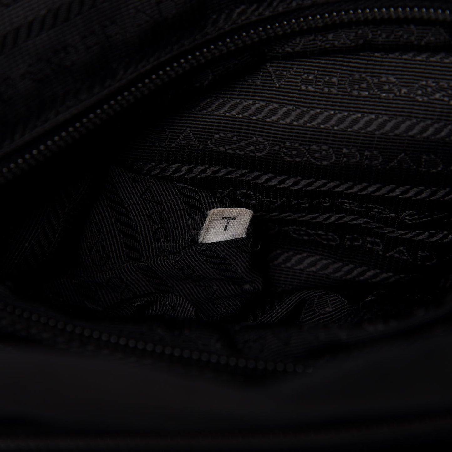 Tessuto Nylon Vela Messenger Bag Black