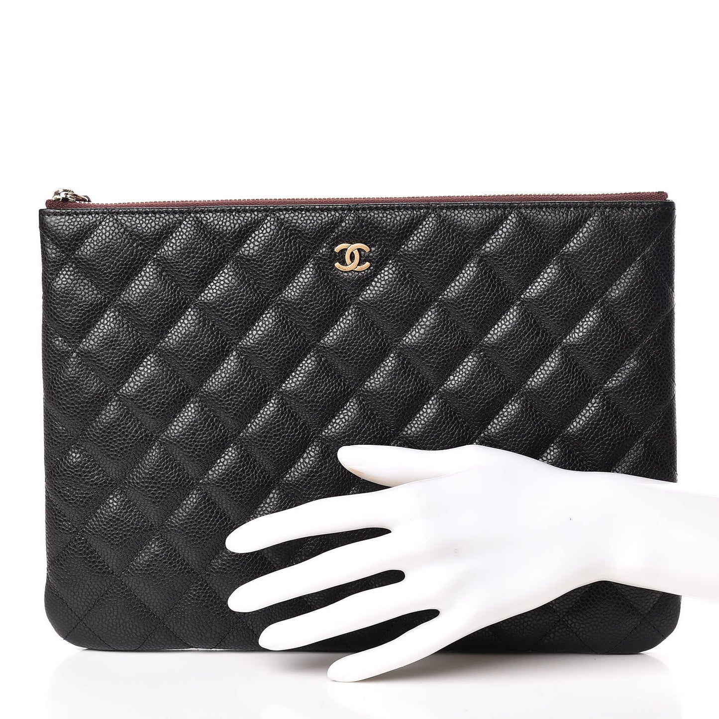 Caviar Quilted Medium Cosmetic Case Black