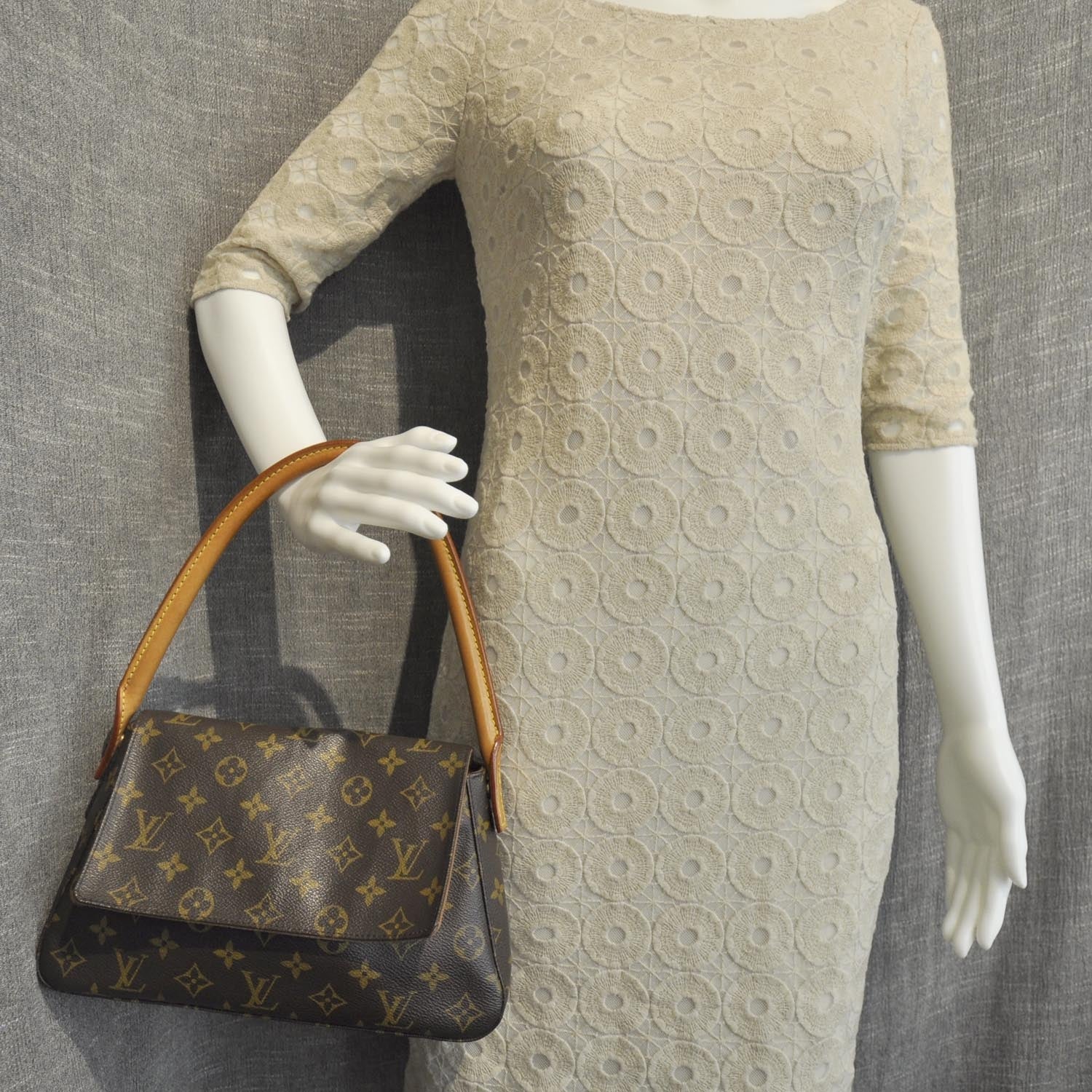 Louis Vuitton Monogram Mini Looping 3 of 8
